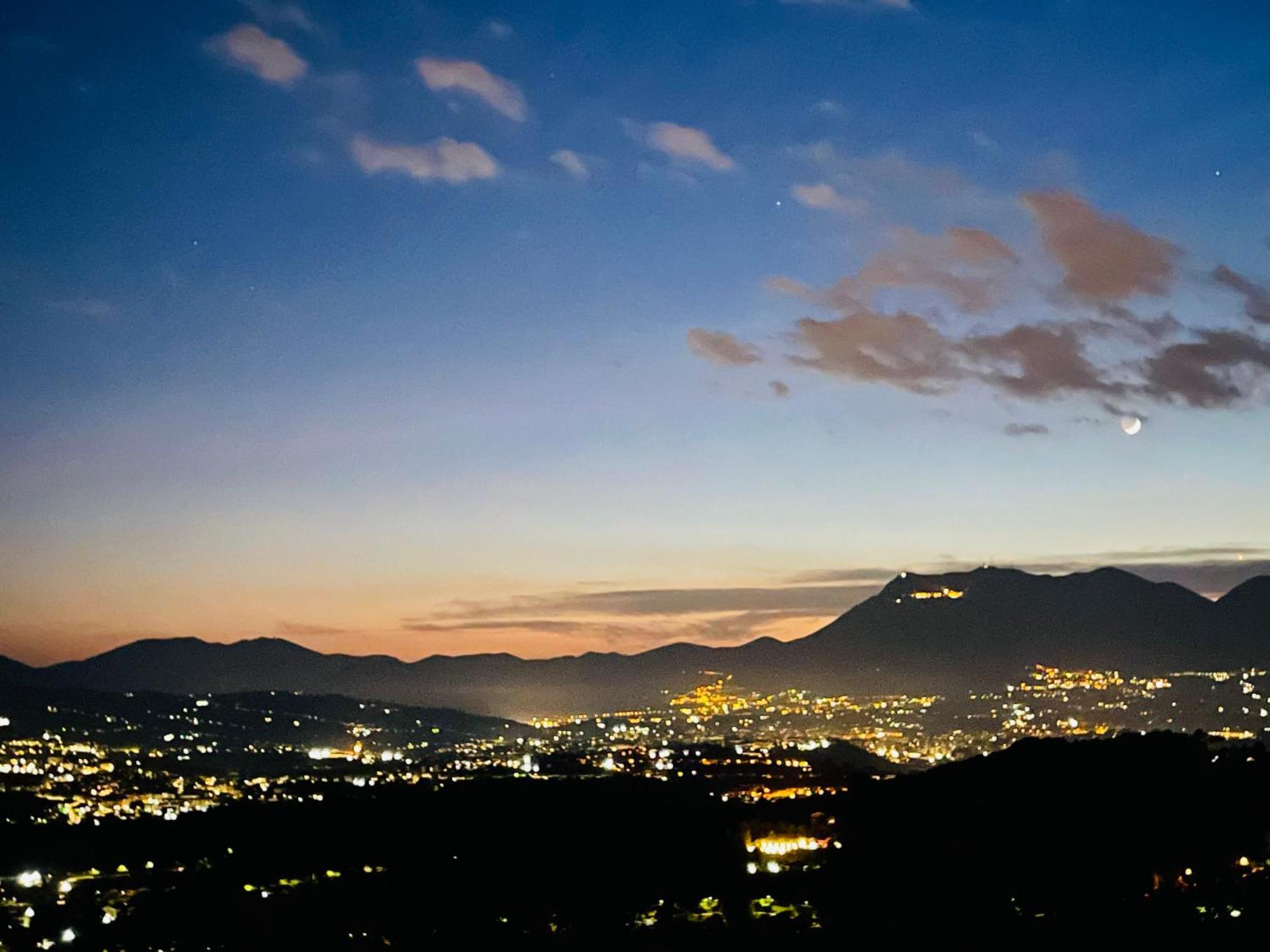 Villa Mandetta B&B Santo Stefano del Sole ภายนอก รูปภาพ