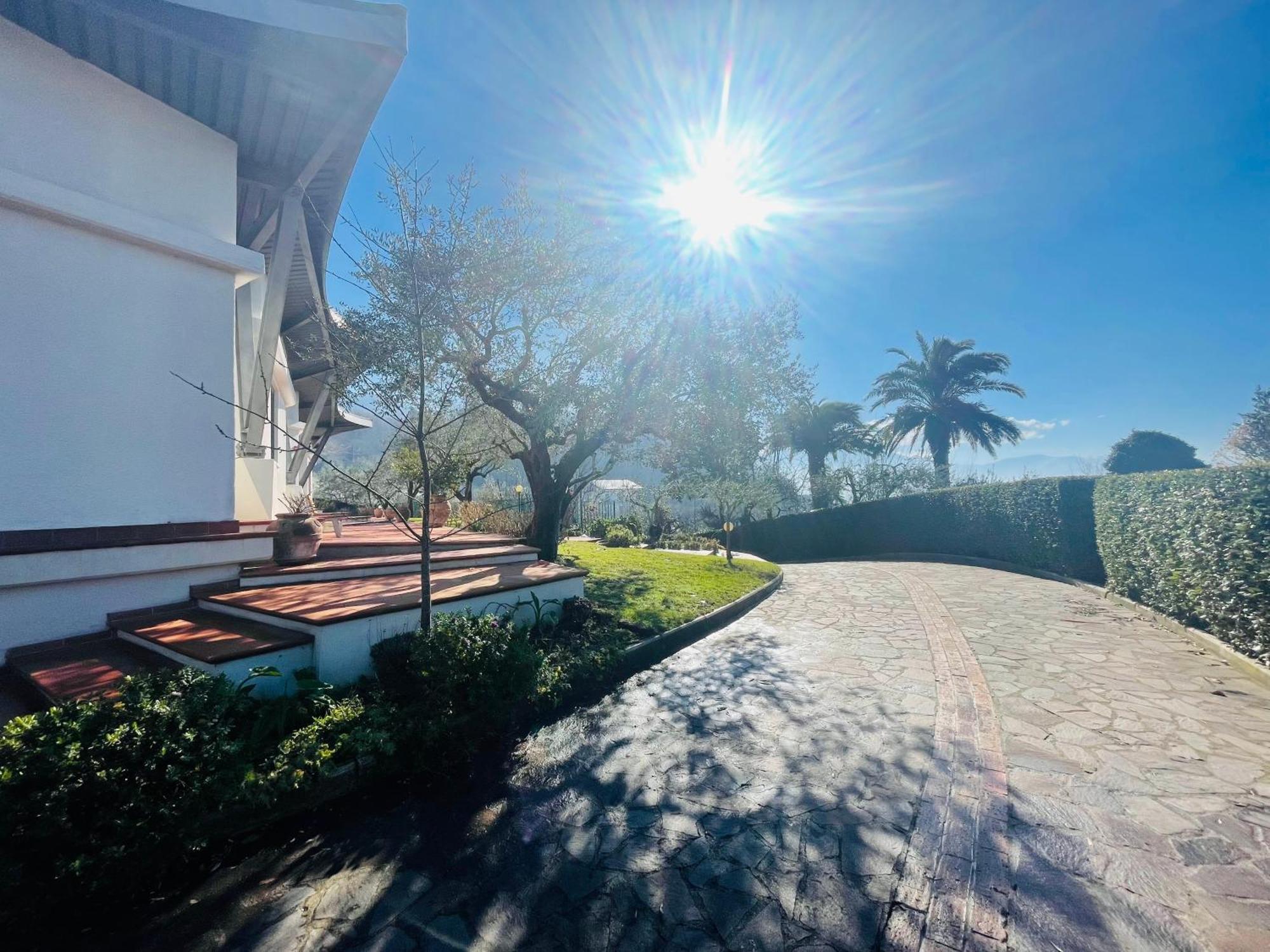 Villa Mandetta B&B Santo Stefano del Sole ภายนอก รูปภาพ